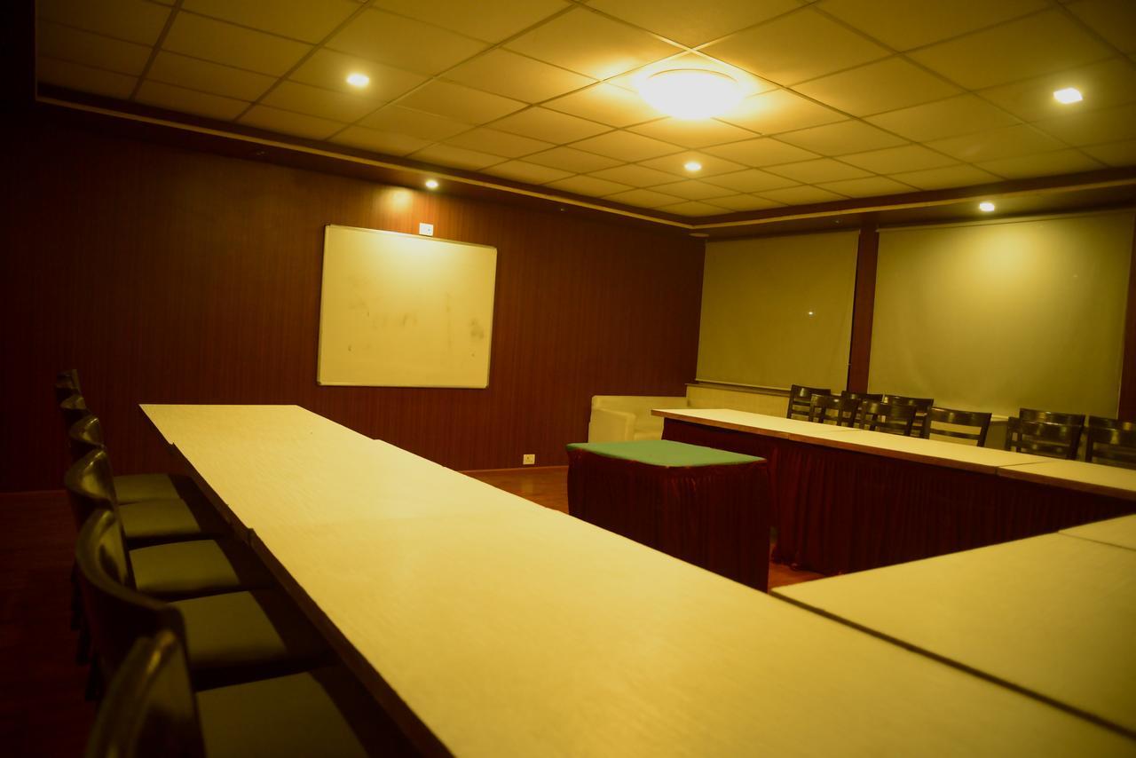 Hotel Heritage Dakshin Navi Mumbai Dış mekan fotoğraf