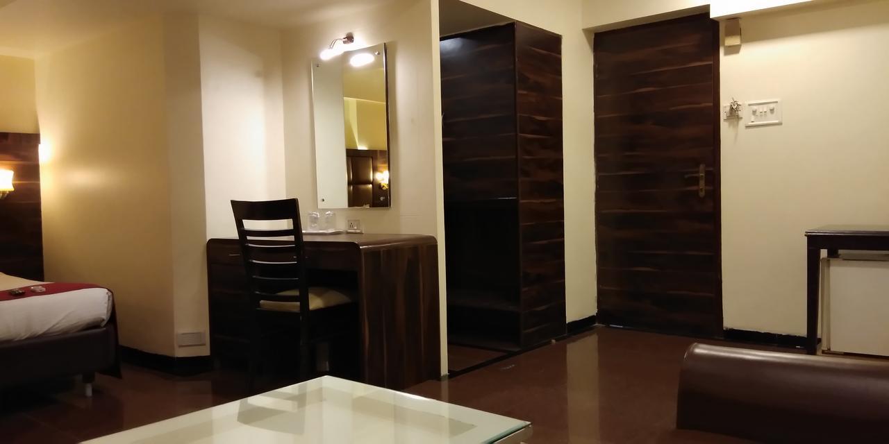 Hotel Heritage Dakshin Navi Mumbai Dış mekan fotoğraf