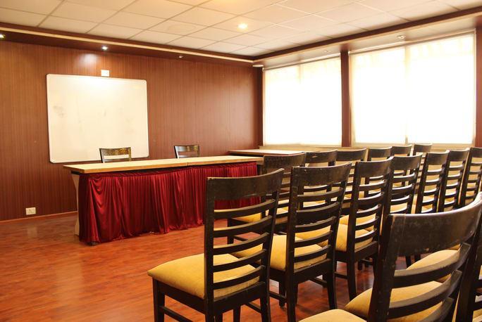 Hotel Heritage Dakshin Navi Mumbai Dış mekan fotoğraf