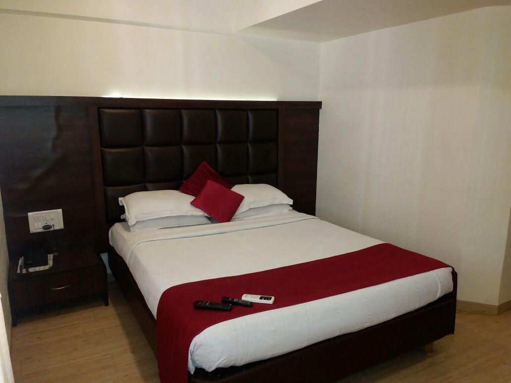 Hotel Heritage Dakshin Navi Mumbai Dış mekan fotoğraf